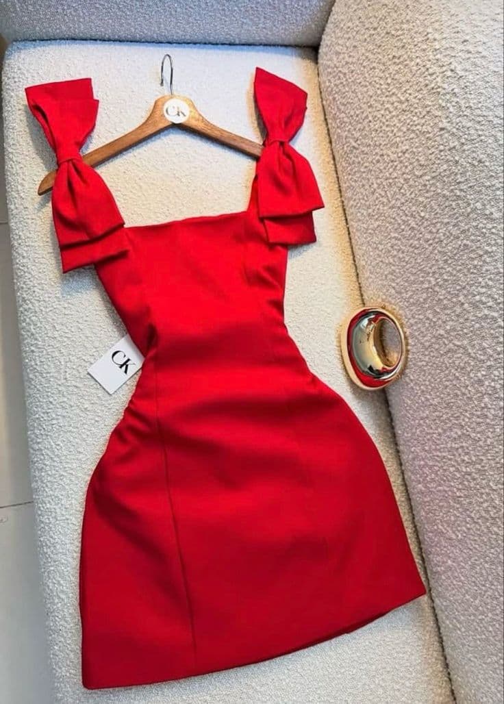 Vestido Elegante com Laços nos Ombros · 3